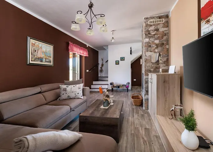 Vila Madonnina Manjadvorci